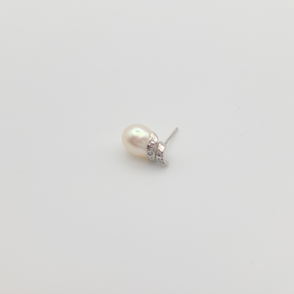 Freshwater Pearl Stud Earrings Silver CZ Accent Classic Bridal Style - Picture 6 of 8